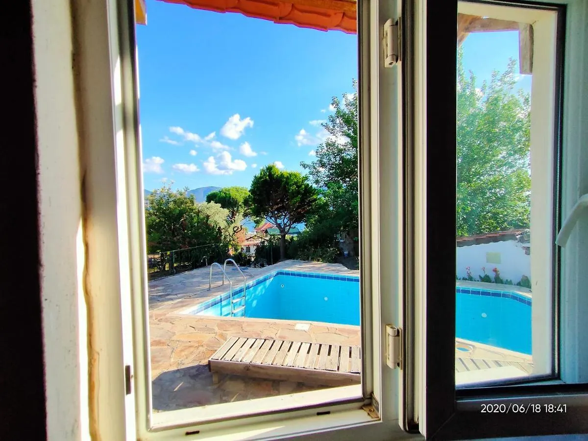 Guest house Selenes Pansiyon Kapikiri